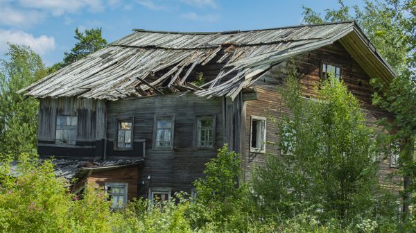 Cottage Demolition in Chillicothe